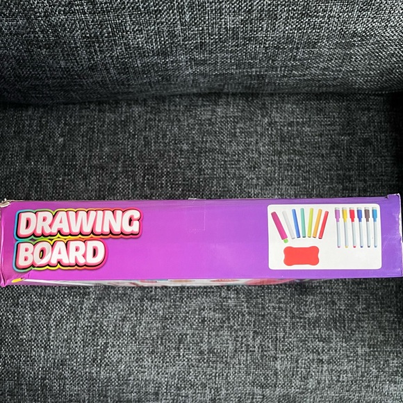 NIB Double Sided Drawing Board with Accessories - Picture 4 of 4